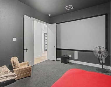 2531 Whitewood Drive - Photo Thumbnail 23