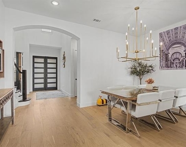 2531 Whitewood Drive - Photo Thumbnail 7