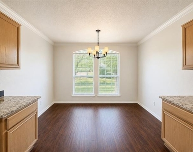 6409 Riverwater Trail - Photo Thumbnail 4