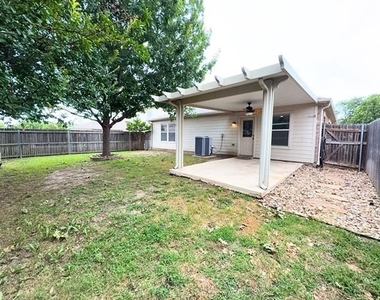 9120 Goldenview Drive - Photo Thumbnail 20