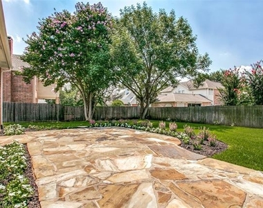 1270 Lakeway Drive - Photo Thumbnail 32