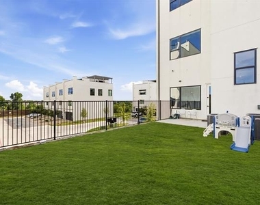 4928 Blaynes Road - Photo Thumbnail 35