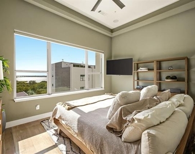 4928 Blaynes Road - Photo Thumbnail 9