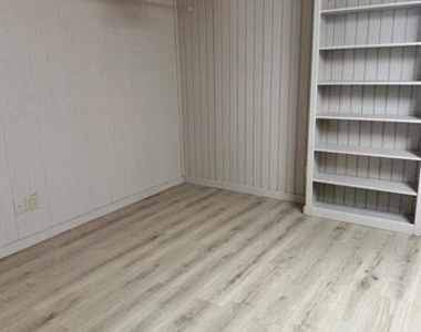 2590 Rock Ridge Road - Photo Thumbnail 12