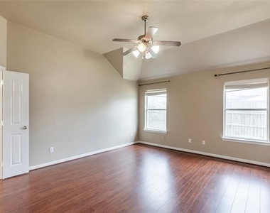 8244 Edgepoint Trail - Photo Thumbnail 12
