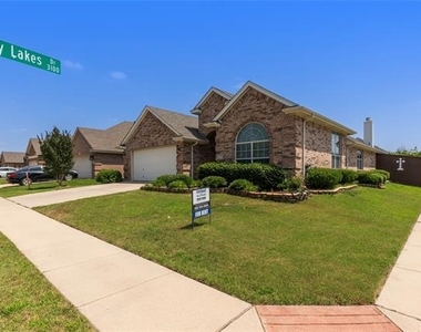 8244 Edgepoint Trail - Photo Thumbnail 1
