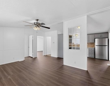 6553 Private Road 2270 - Photo Thumbnail 7