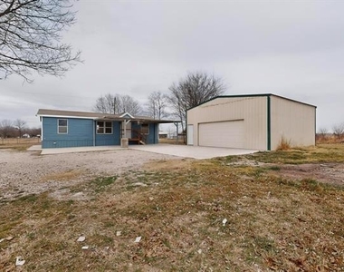 6553 Private Road 2270 - Photo Thumbnail 16