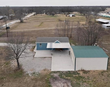 6553 Private Road 2270 - Photo Thumbnail 20