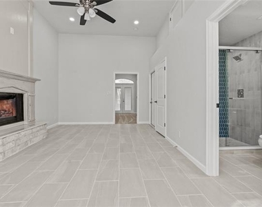 1701 E Lake Drive - Photo Thumbnail 15