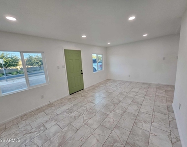 8375 W Madison Street - Photo Thumbnail 1