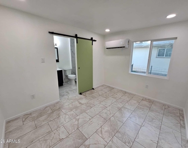 8375 W Madison Street - Photo Thumbnail 11