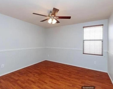 7624 Scarlet View Trail - Photo Thumbnail 11