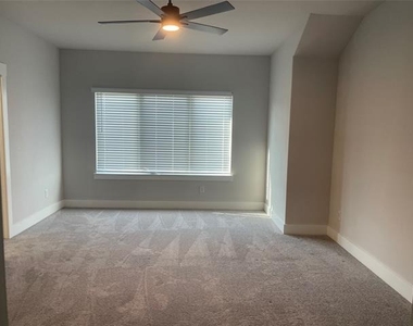 7569 Reis Lane - Photo Thumbnail 19