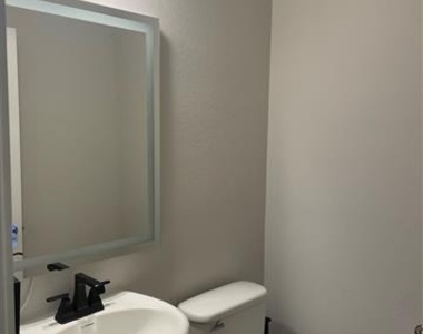 7569 Reis Lane - Photo Thumbnail 10