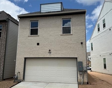 4348 Henderson Avenue - Photo Thumbnail 21