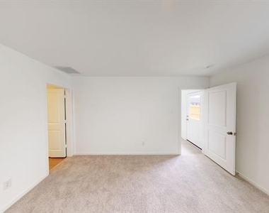 3911 Ontario Way - Photo Thumbnail 14