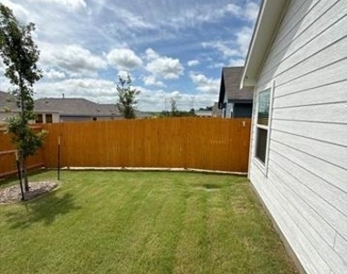 3911 Ontario Way - Photo Thumbnail 24