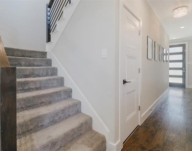 1975 Angelina Drive - Photo Thumbnail 23