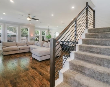 1975 Angelina Drive - Photo Thumbnail 22