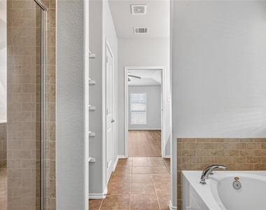 3814 Spring Run Lane - Photo Thumbnail 21