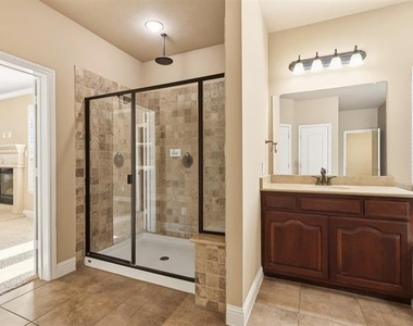 627 Seymour Drive - Photo Thumbnail 11