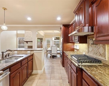 627 Seymour Drive - Photo Thumbnail 19