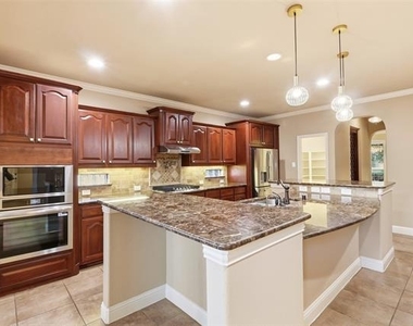 627 Seymour Drive - Photo Thumbnail 17