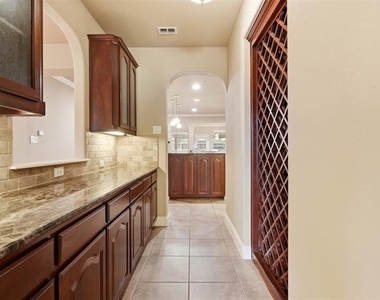 627 Seymour Drive - Photo Thumbnail 15