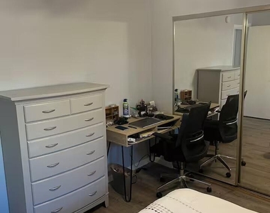 461 W Holmes Avenue - Photo Thumbnail 10