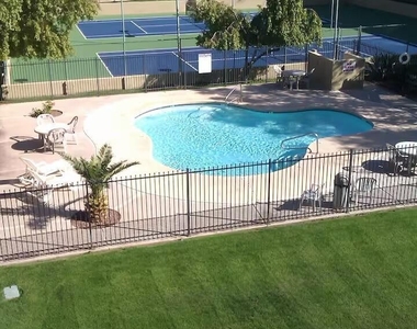 461 W Holmes Avenue - Photo Thumbnail 19