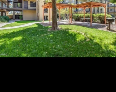 461 W Holmes Avenue - Photo Thumbnail 16