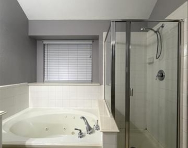 3308 Marymount Drive - Photo Thumbnail 19
