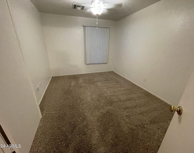 13564 W Fargo Drive - Photo Thumbnail 4