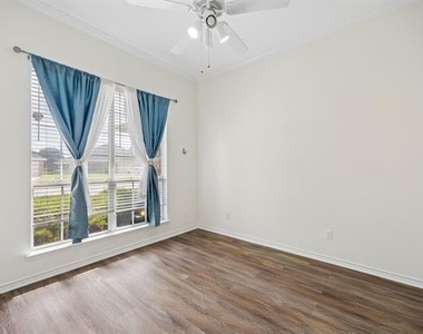 2201 Cantura Drive - Photo Thumbnail 9