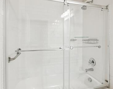 3073 Hamilton Street - Photo Thumbnail 25