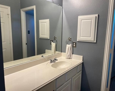5505 Stone Cliff Court - Photo Thumbnail 25