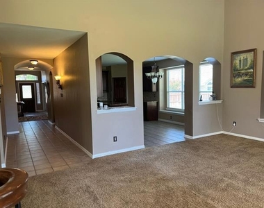 5505 Stone Cliff Court - Photo Thumbnail 6