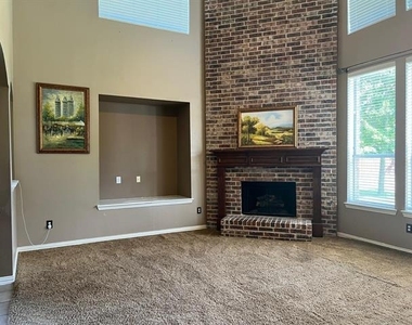 5505 Stone Cliff Court - Photo Thumbnail 5