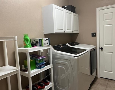 5505 Stone Cliff Court - Photo Thumbnail 21