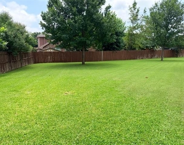 5505 Stone Cliff Court - Photo Thumbnail 27