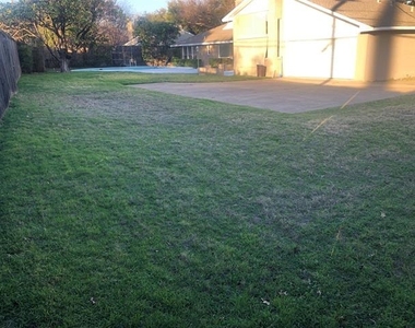 11333 Strait Lane - Photo Thumbnail 3