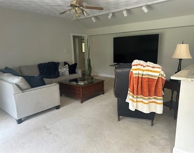 11333 Strait Lane - Photo Thumbnail 19