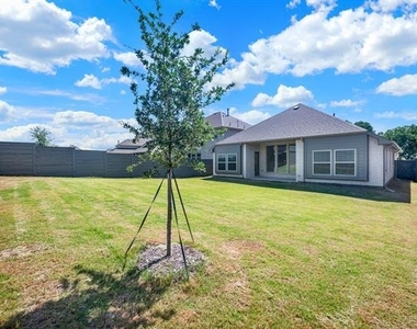 7312 Iris Road - Photo Thumbnail 31