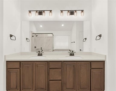 7312 Iris Road - Photo Thumbnail 14