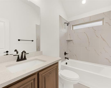 7312 Iris Road - Photo Thumbnail 6