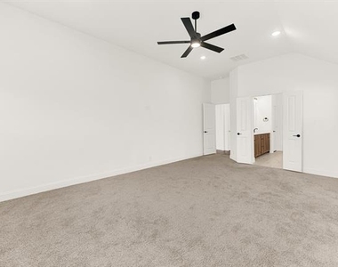 7312 Iris Road - Photo Thumbnail 13