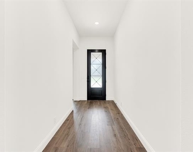 7312 Iris Road - Photo Thumbnail 3