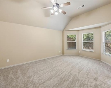 2798 Sparks Drive - Photo Thumbnail 12