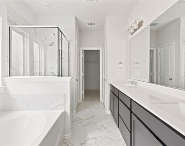 2036 Almassera Drive - Photo Thumbnail 13